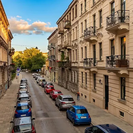 Cracow Old Town Prime By Bookinghost * Kraków
